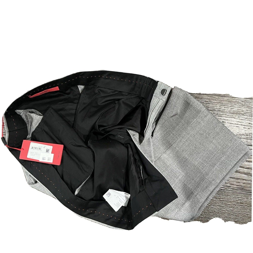 Hugo Boss AG Light Gray W36 R L30 (tailored) Zipped Formal Business